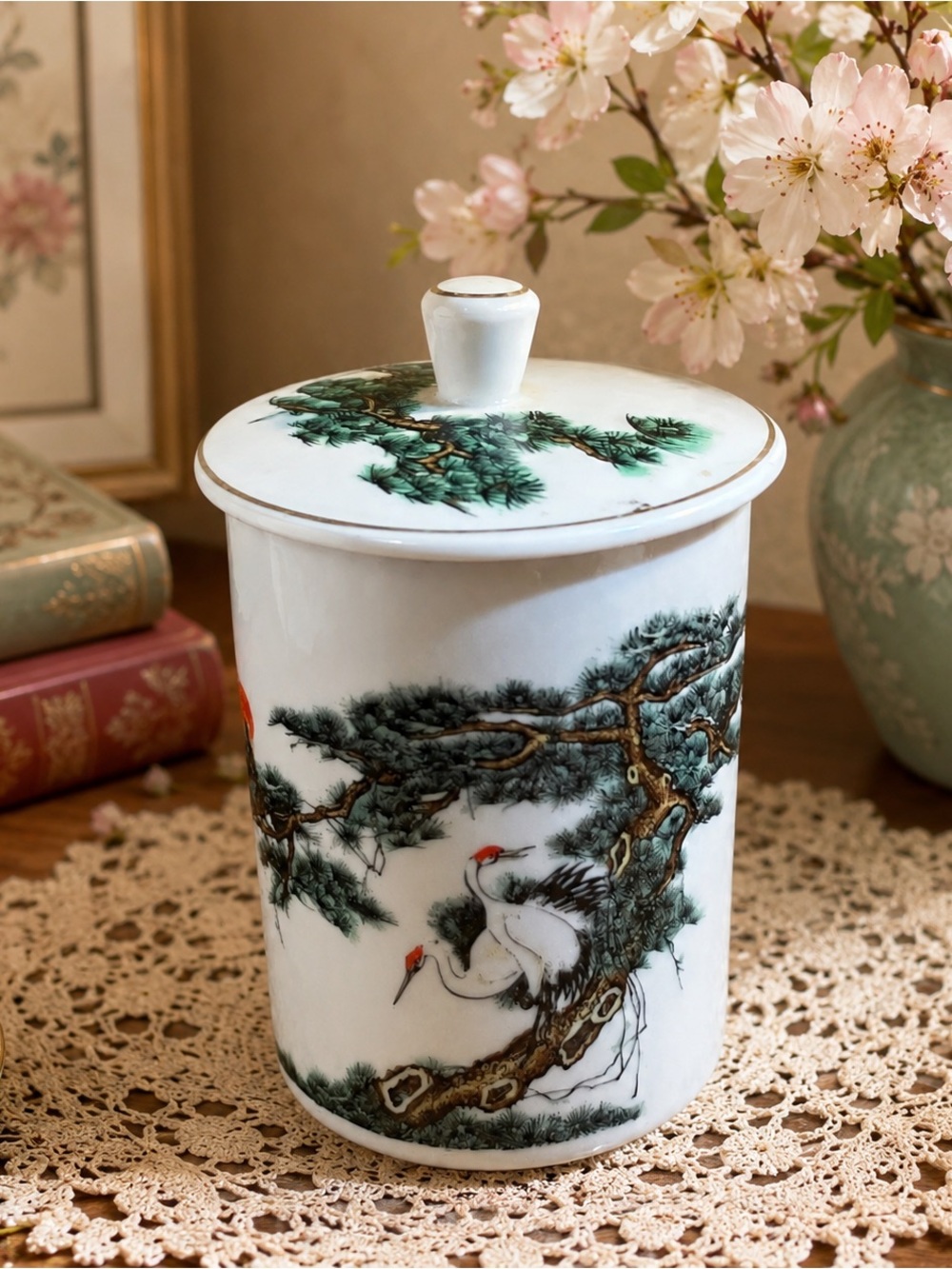 Vintage Red Sun Crane & Trees Pattern with Gold Trim Lidded Tea Cup Porcelain 4”